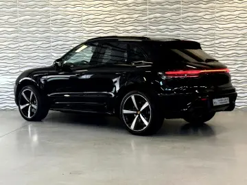 PORSCHE Macan S PASM PDLS STANDHEIZ APPROVED BIS 03 28