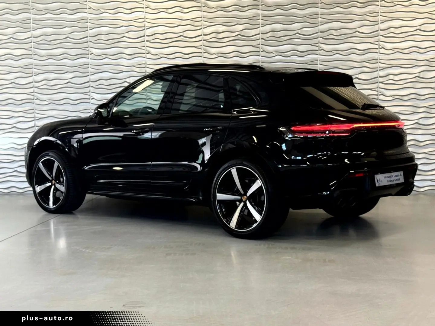 PORSCHE Macan S PASM PDLS STANDHEIZ APPROVED BIS 03 28