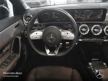 Mercedes-Benz CLA 220