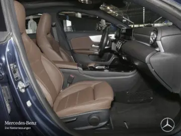 Mercedes-Benz CLA 220