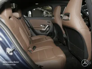 Mercedes-Benz CLA 220