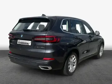 BMW X5 xDrive45e