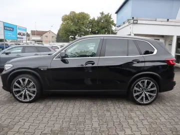 BMW X5 xDrive45e