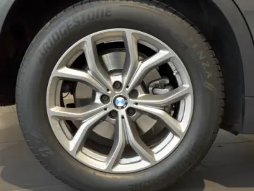 BMW X5 xDrive30d Individual