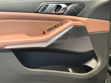 BMW X5 xDrive30d Individual