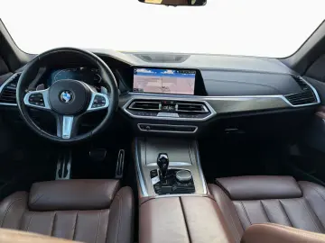 BMW X5 xDrive30d M-Paket