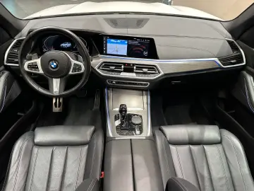 BMW X5 xDrive 30d M Sport   7-Locuri