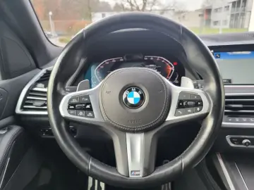 BMW X7 XDRIVE40D M-Sport