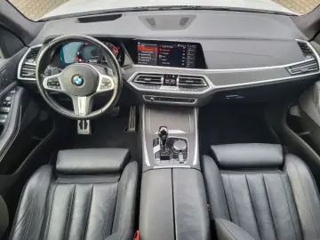 BMW X7 XDRIVE40D M-Sport