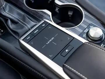 Lexus RX450h Luxury Line