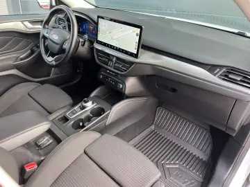 Ford Focus Gen-Iv-2018