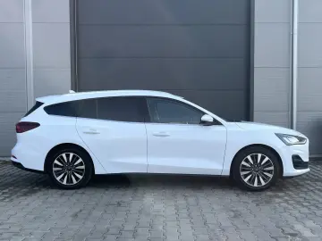 Ford Focus Gen-Iv-2018