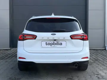 Ford Focus Gen-Iv-2018