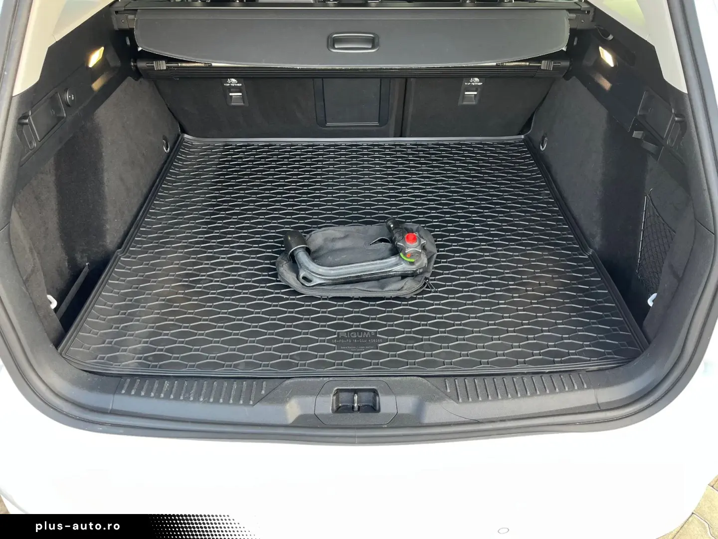 Ford Focus Gen-Iv-2018