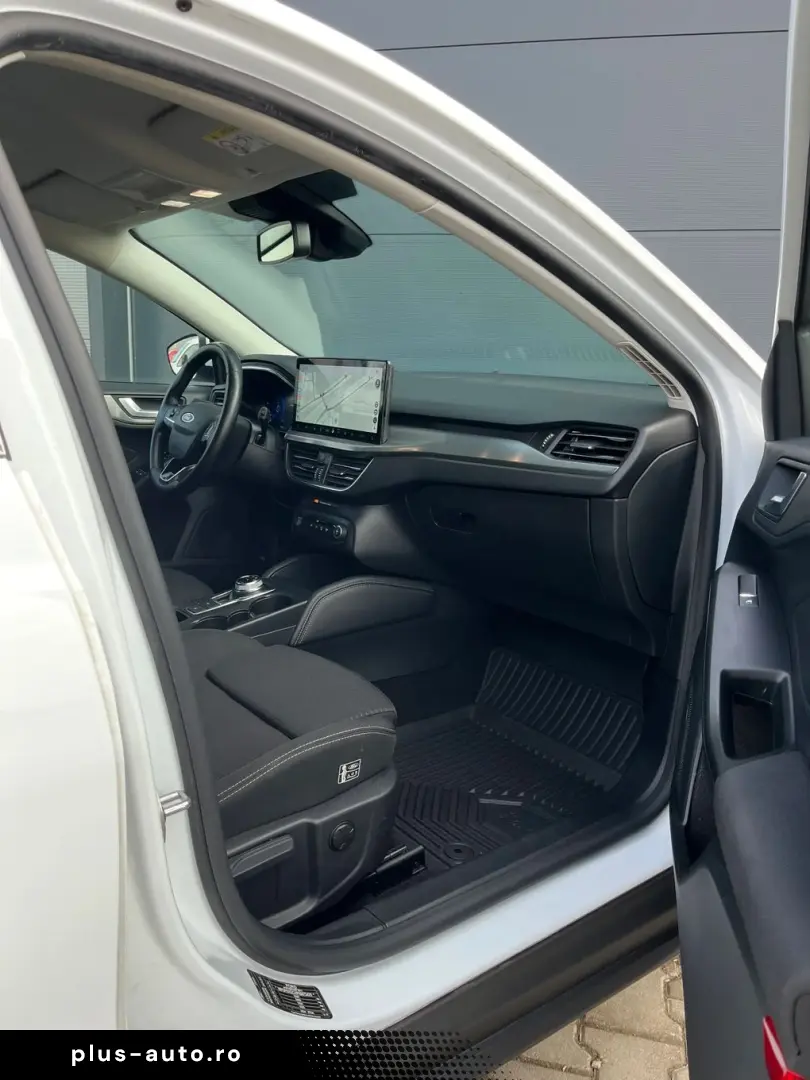 Ford Focus Gen-Iv-2018