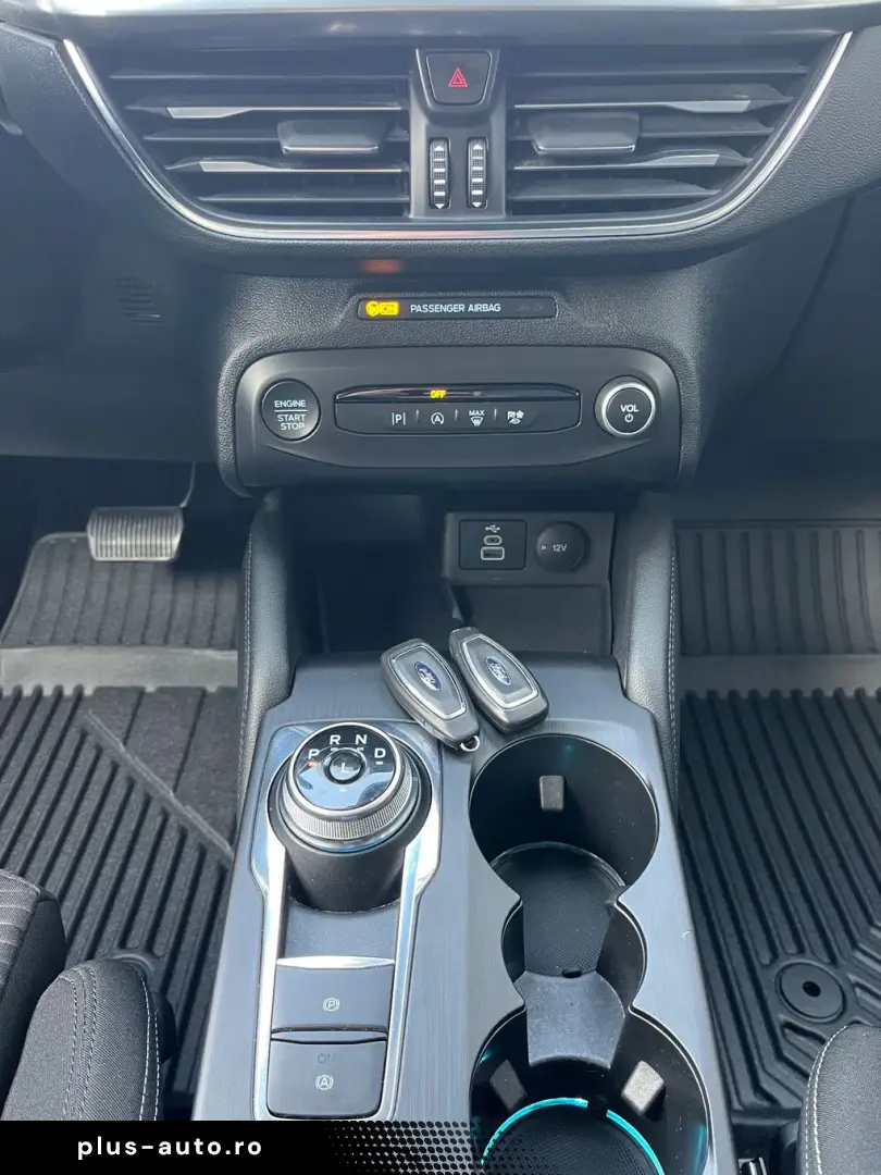 Ford Focus Gen-Iv-2018