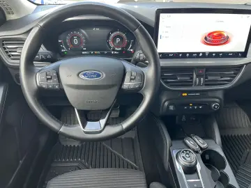 Ford Focus Gen-Iv-2018