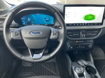 Ford Focus Gen-Iv-2018