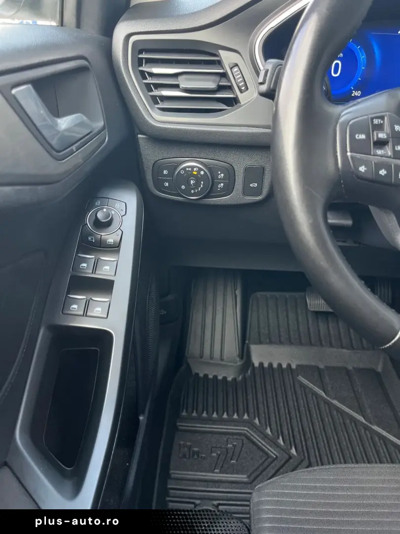 Ford Focus Gen-Iv-2018