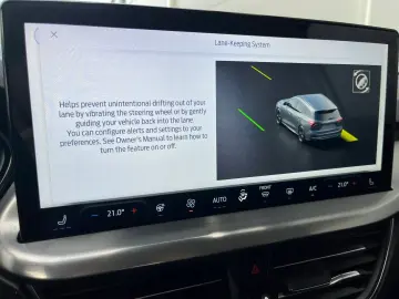 Ford Focus Gen-Iv-2018