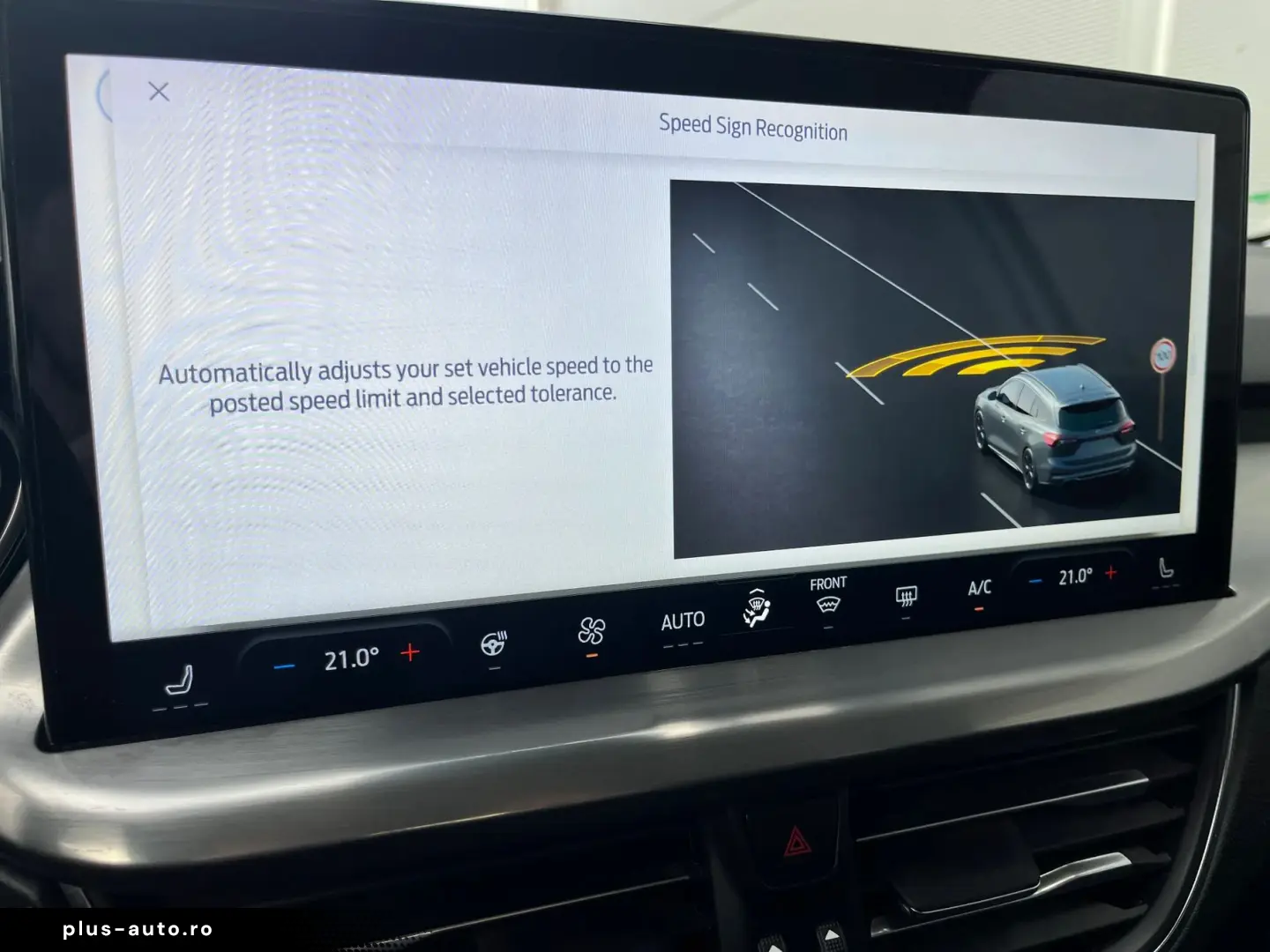 Ford Focus Gen-Iv-2018