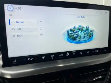 Ford Focus Gen-Iv-2018