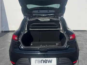 RENAULT CLIO 0.9 TCe 75CP Zen