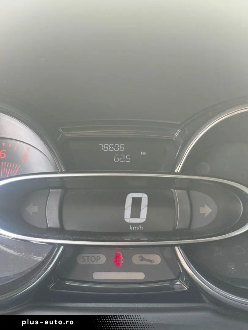 RENAULT CLIO 0.9 TCe 75CP Zen