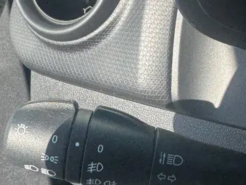 RENAULT CLIO 0.9 TCe 75CP Zen