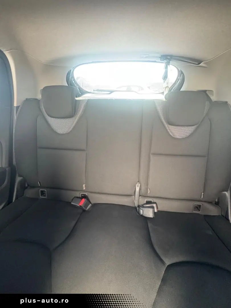 RENAULT CLIO 0.9 TCe 75CP Zen