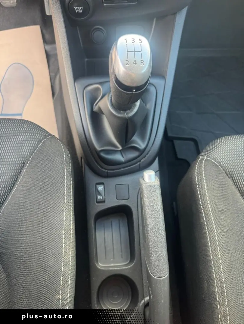 RENAULT CLIO 0.9 TCe 75CP Zen