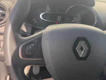 RENAULT CLIO 0.9 TCe 75CP Zen