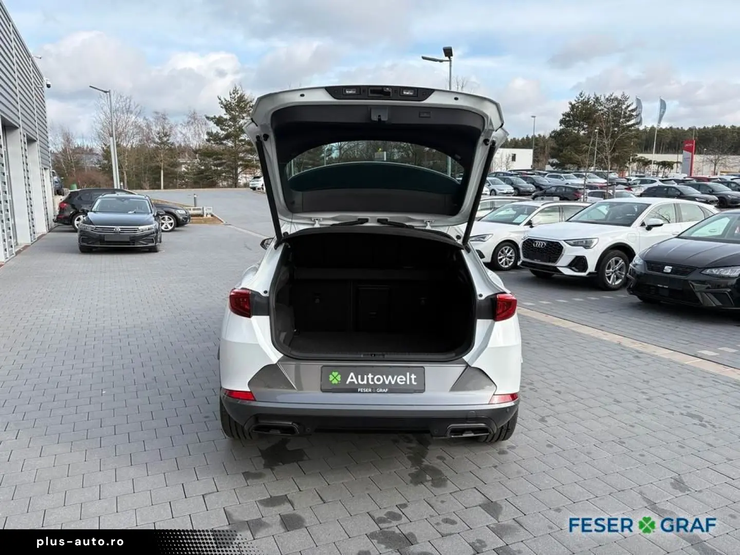 CUPRA Formentor 1.5 TSI PANO ACC APP LED KAMERA