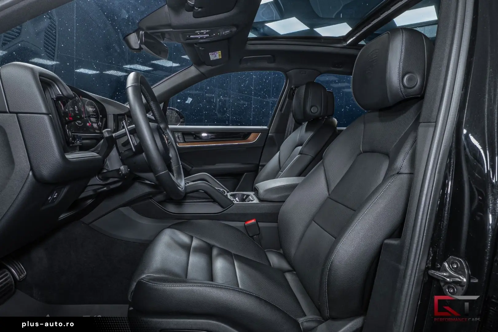 PORSCHE Cayenne S E-Hyb FACELIFT 21  Pano Inno Massage