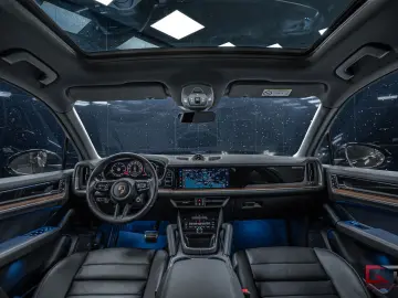 PORSCHE Cayenne S E-Hyb FACELIFT 21  Pano Inno Massage