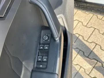 CUPRA Formentor 1 5TSI DSG  LED DAB ACC Navi FULL