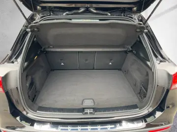MERCEDES-BENZ GLA 250 4MATIC Progressive Prem  Pano RKam