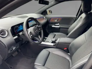 MERCEDES-BENZ GLA 250 4MATIC Progressive Prem  Pano RKam