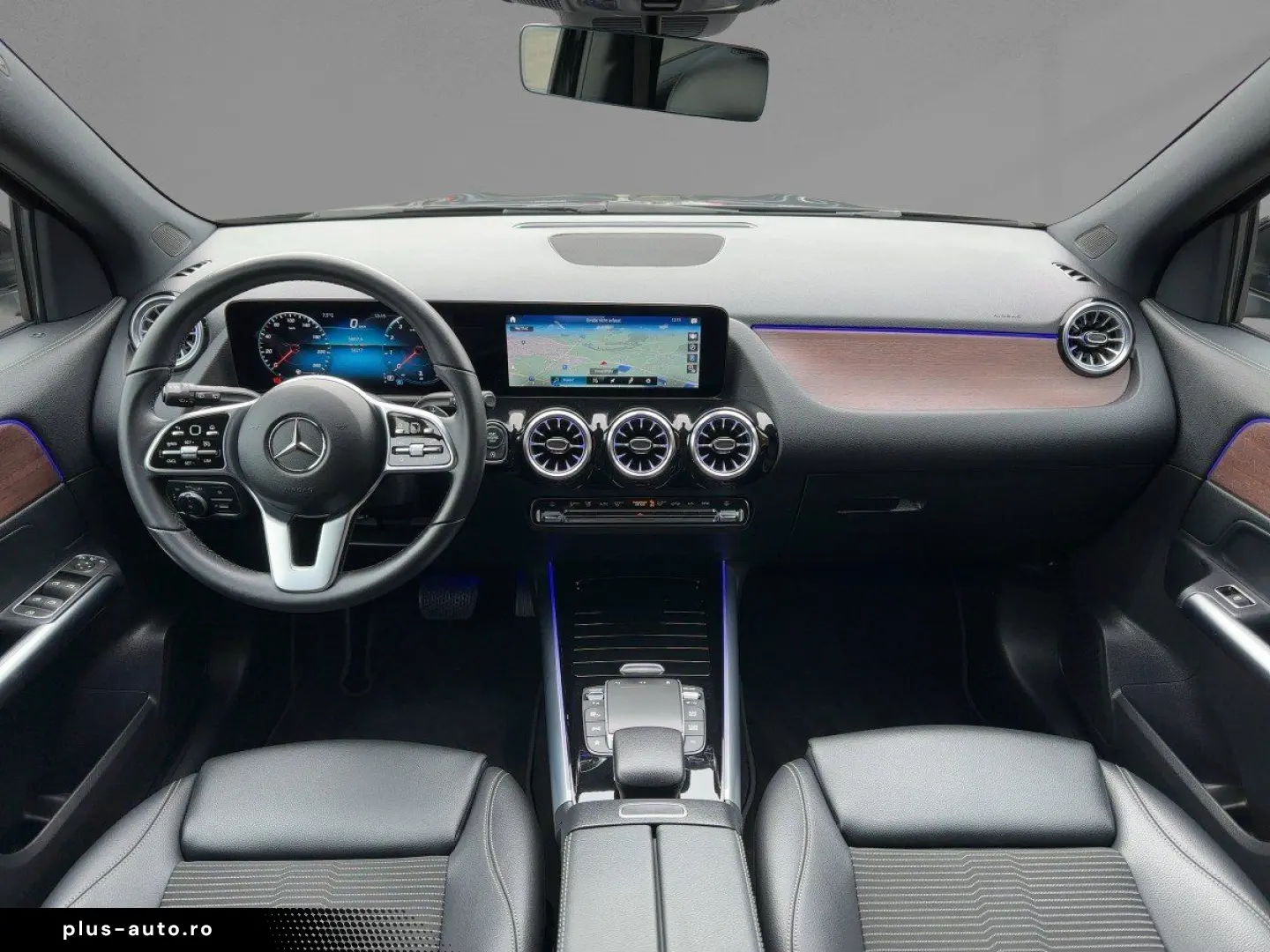 MERCEDES-BENZ GLA 250 4MATIC Progressive Prem  Pano RKam