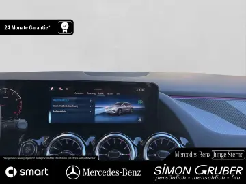 MERCEDES-BENZ GLA 250 4M AMG Multibeam KeylessGo Kamera