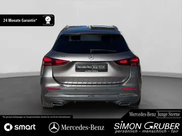 MERCEDES-BENZ GLA 250 4M AMG Multibeam KeylessGo Kamera