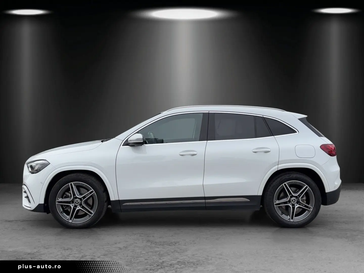 MERCEDES-BENZ GLA250 4M AMG Premi MLED Standhz Hifi KeyGo