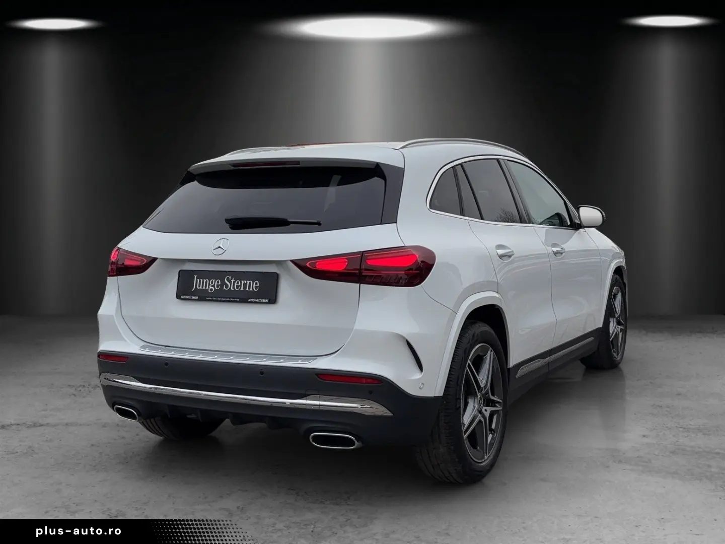 MERCEDES-BENZ GLA250 4M AMG Premi MLED Standhz Hifi KeyGo