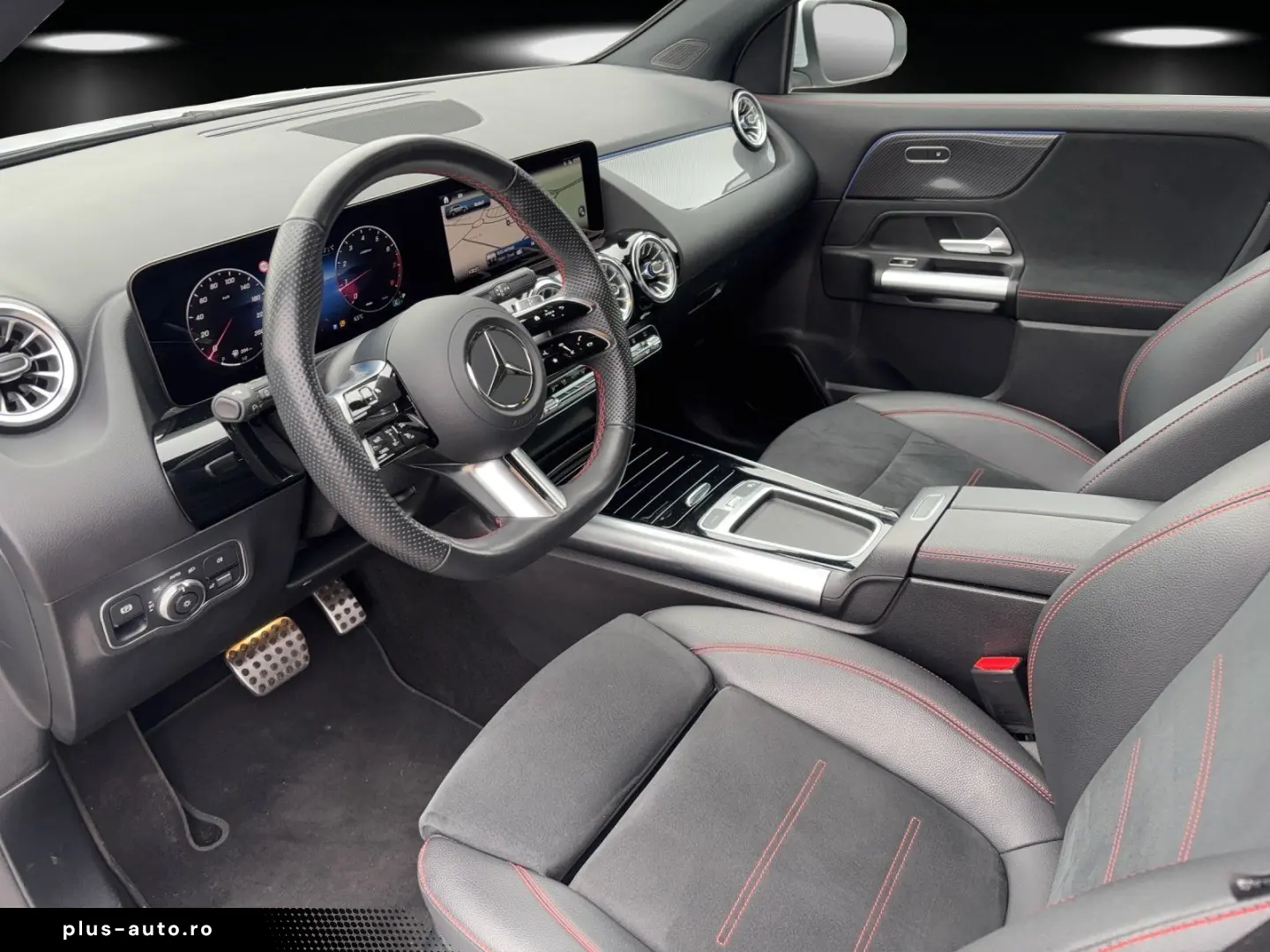 MERCEDES-BENZ GLA250 4M AMG Premi MLED Standhz Hifi KeyGo