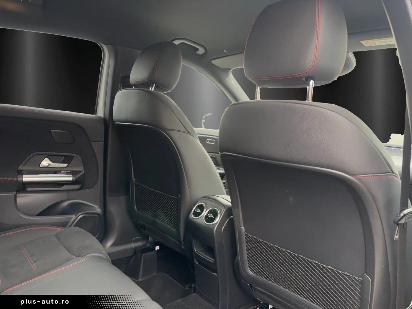 MERCEDES-BENZ GLA250 4M AMG Premi MLED Standhz Hifi KeyGo