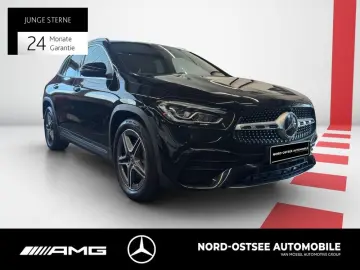 MERCEDES-BENZ GLA 250 4M AMG AHK SHZ LED KAMERA PANO NAVI