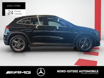 MERCEDES-BENZ GLA 250 4M AMG AHK SHZ LED KAMERA PANO NAVI