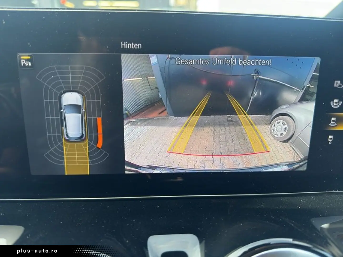 MERCEDES-BENZ GLA 250 4M AMG AHK SHZ LED KAMERA PANO NAVI