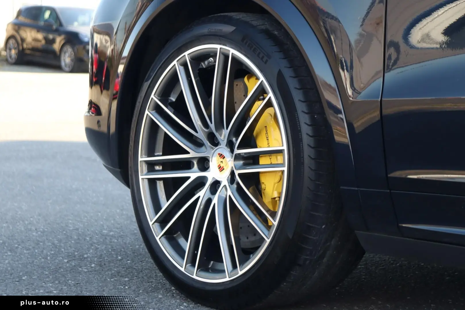 PORSCHE Cayenne Turbo  NACHTSICHT BURMESTER KERAMIK PDCC