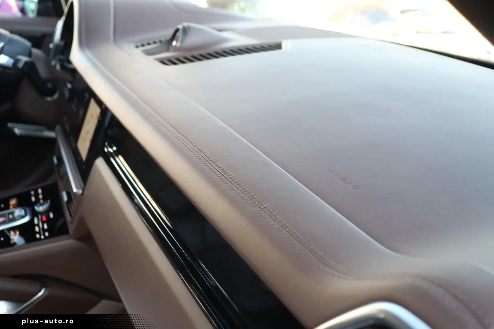 PORSCHE Cayenne Turbo  NACHTSICHT BURMESTER KERAMIK PDCC